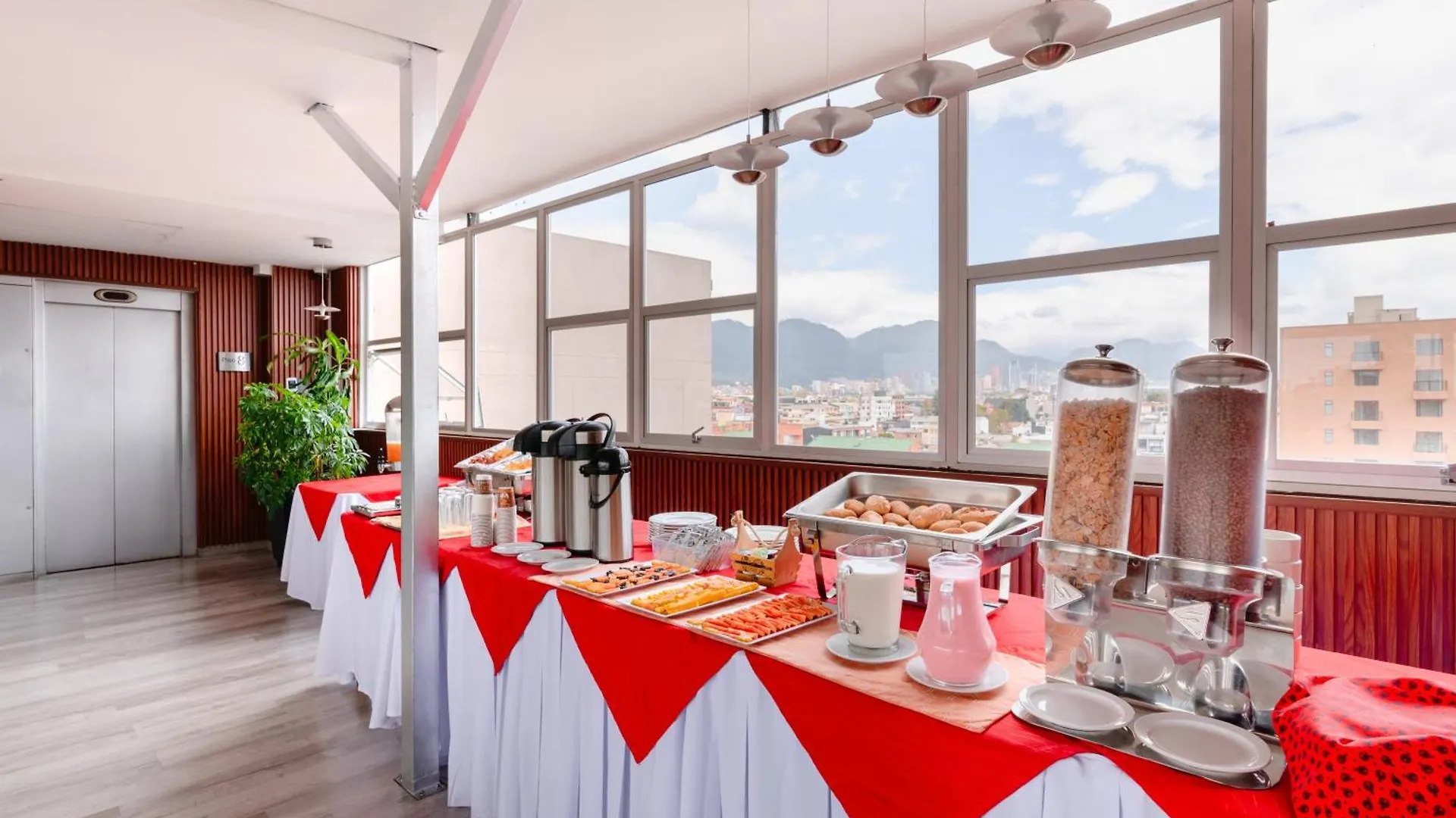 Hotel Parque 63 Bogota 4*,